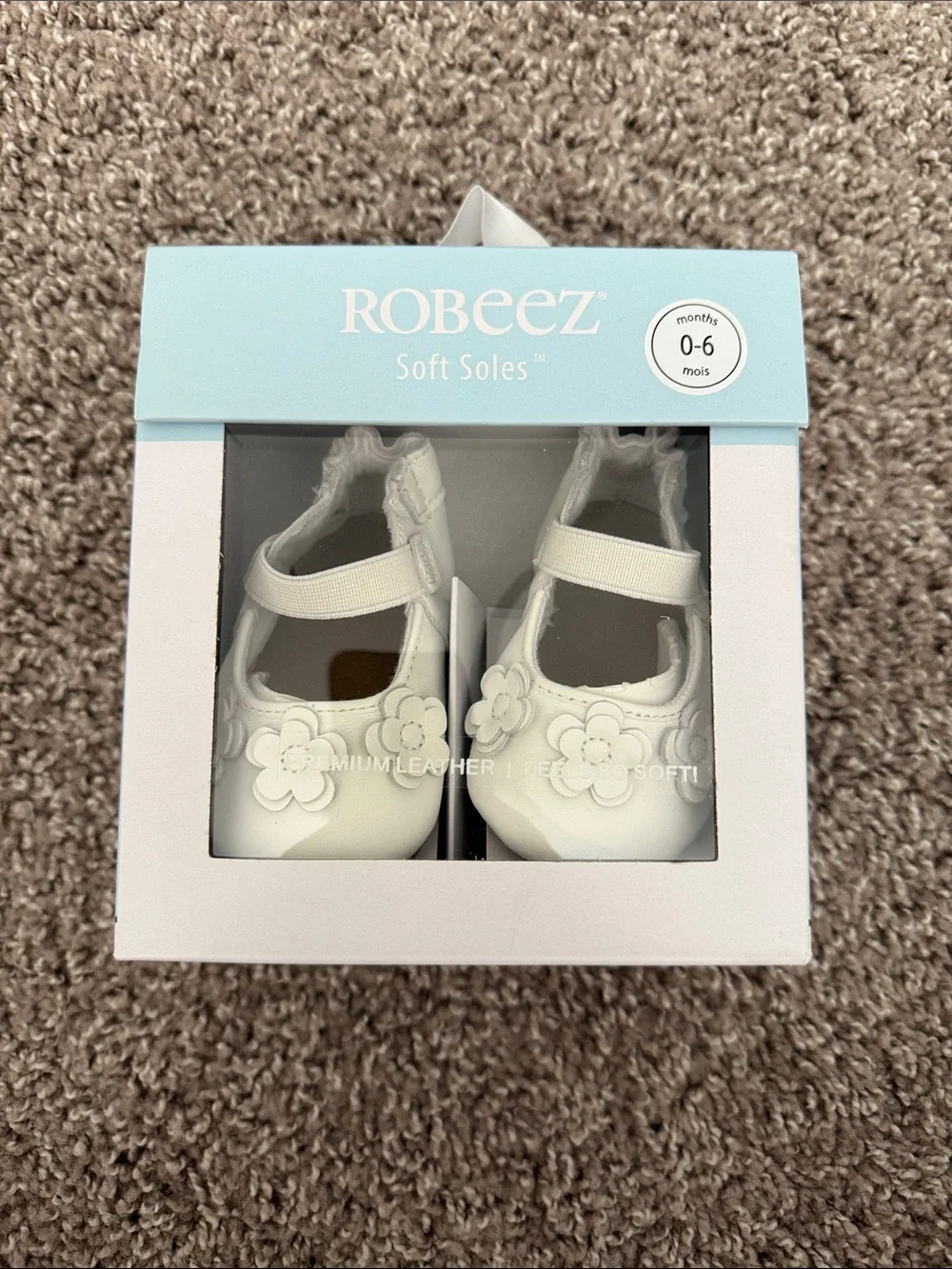 Robeez Soft Sole 0-6 M shoes